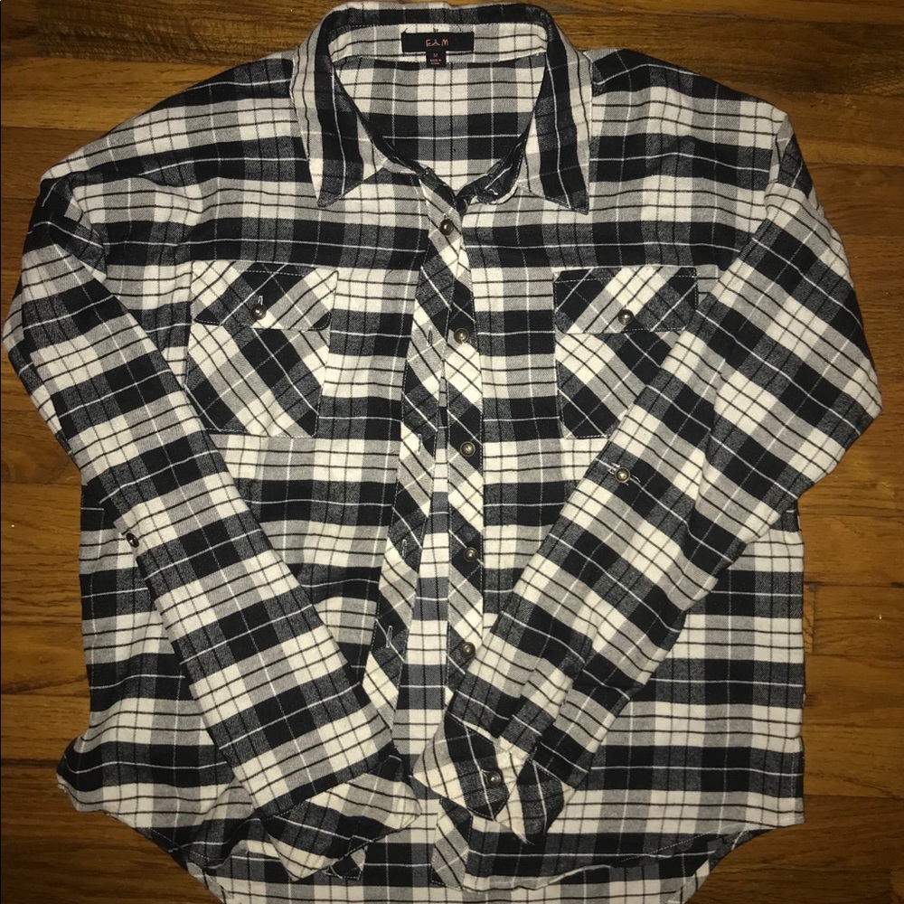 BLACK AND WHITE FLANNEL